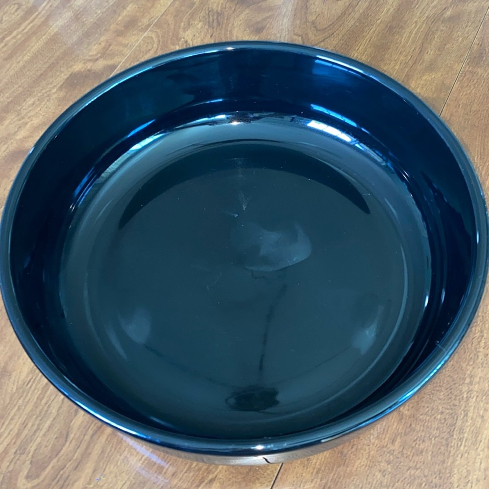 WAECHTERSBACH BLACK SALAD SERVING BOWL